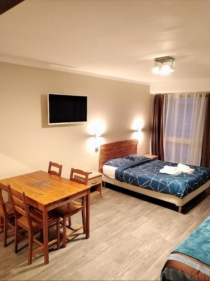 Appartements Boulevard des Pyrénées Pau Extérieur photo